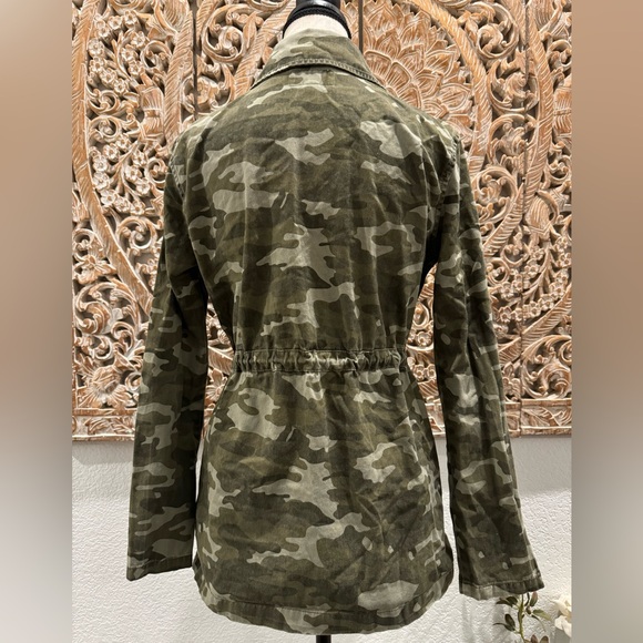 Arizona Jean Company Camo Button Down Utility Jacket- size S - Picture 2 of 9